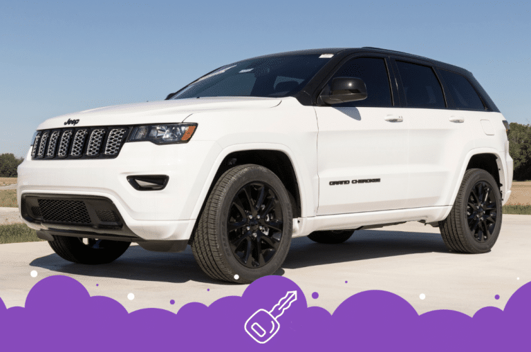 White Jeep grand Cherokee